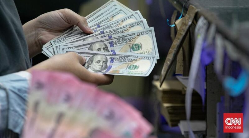 Rupiah Melemah Pagi Ini Dibuka Dekati Rp17.900 per Dolar AS